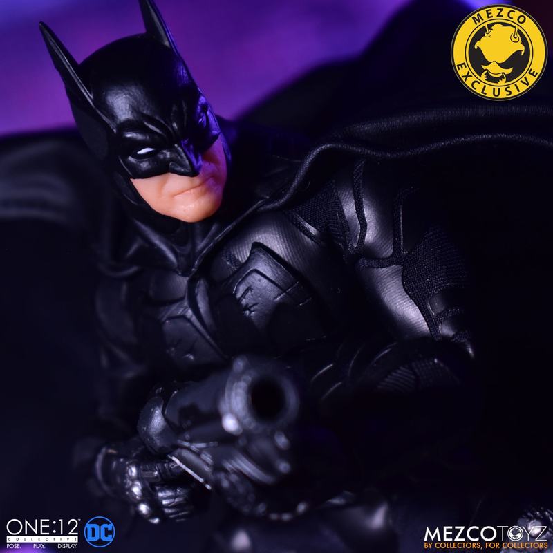 Details about   Mezco One:12 Batman Supreme Knight Shadow Edition 