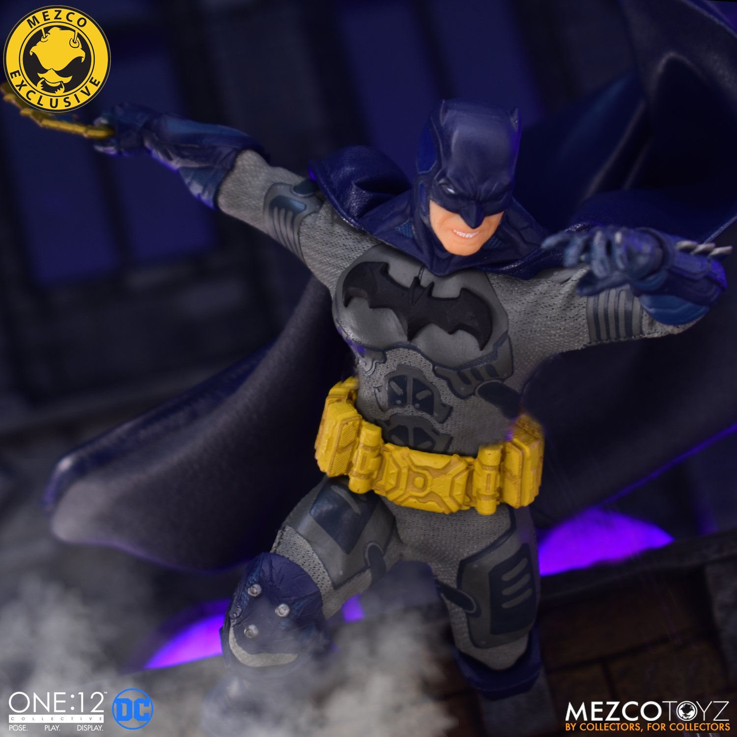 Supreme Knight Details about   Mezco Batman Darkest Dawn Edition