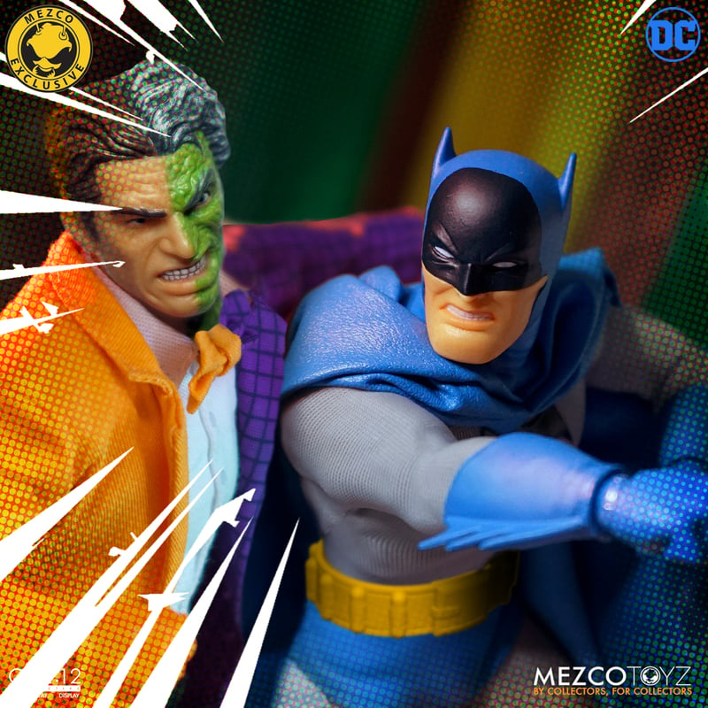 environ 15.24 cm action figure DC UNIVERS Pré-vente Mezco ONE:12 Collectif Batman Two-face 6 in 