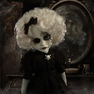 Living Dead Dolls RotsAnne